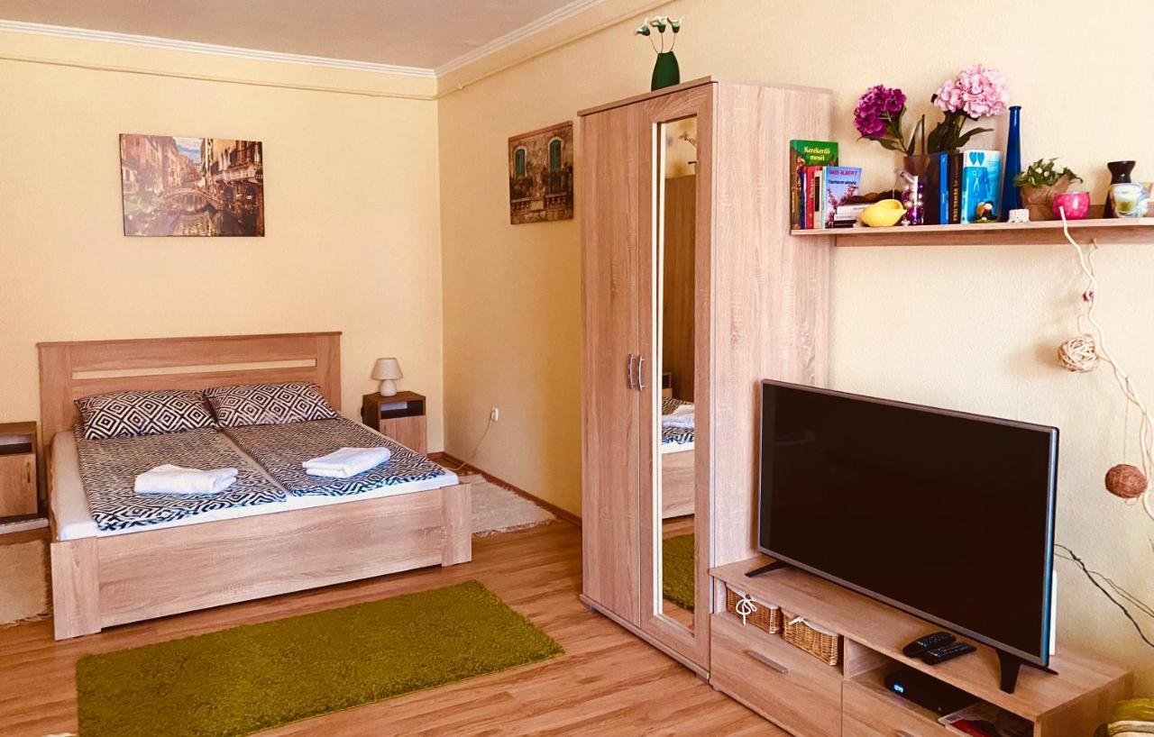 Victoria Apartman Eger Exterior foto